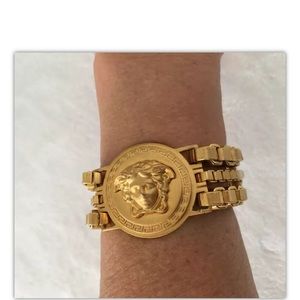 Versace New W Box Authentication Card Medusa Bracelet Gold Plate Triple Strand